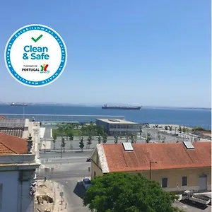 Alfama Services Lisbona
